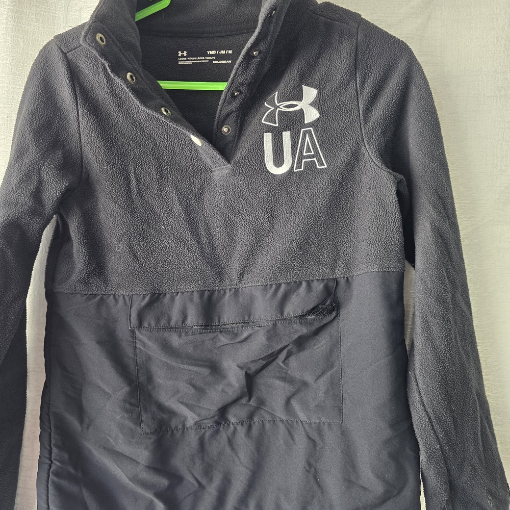 Under Armour Black Pullover